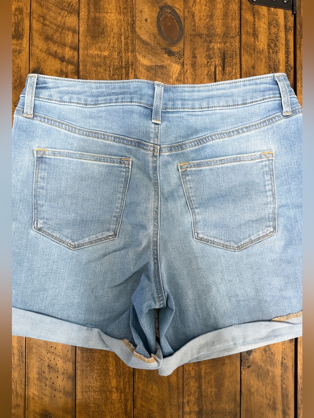 Sonoma Women’s Denim Shorts - Picture 2 of 5